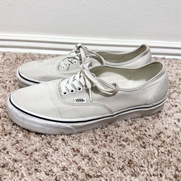 Vans Other - Men's Vans Off The Wall Canvas‎ Skate Sneakers Shoes Size 9.5